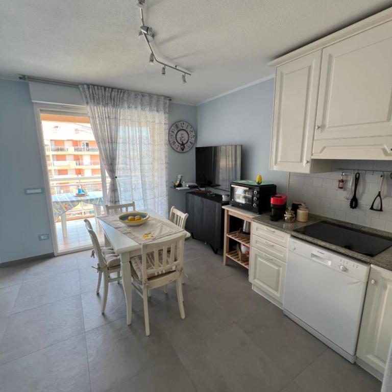 Nuovo appartamento vista mare - Appartement 1 Chambre - 12