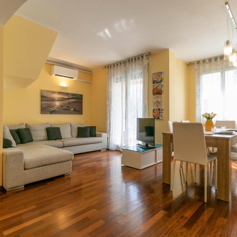 Mamma Ciccia - Casa Laura elegant & spacious apt - Appartamento con 2 Camere da Letto - 1