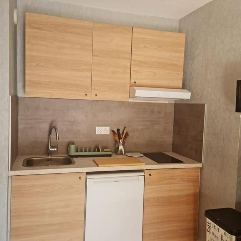 Appartement 2 pièces équipé & rénové - Appartement 1 Chambre - 1
