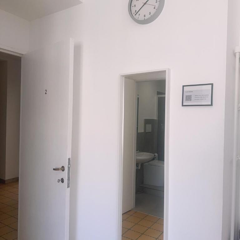 Lisa HOUSE - Posto Letto in Dormitorio Femminile per 4 Persone - 2