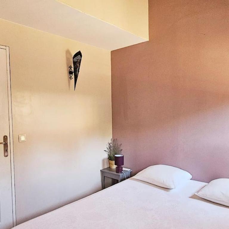 Villa Familiale Surequipée 16p Piscine Babyfoot Billard Boulodrome - Six-Bedroom House - 29