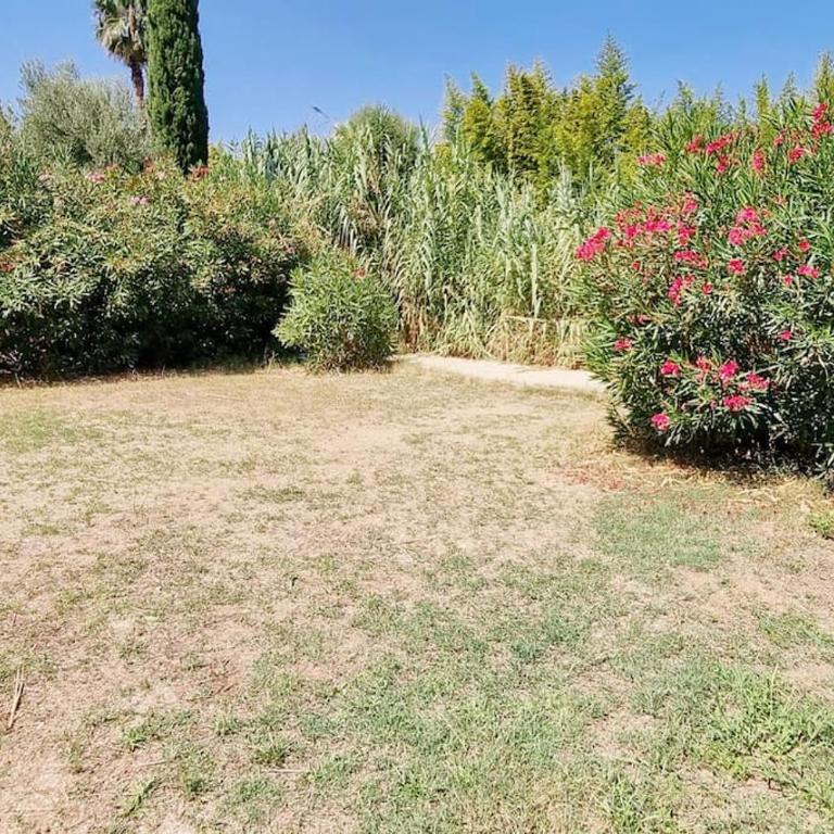 Villa Familiale Surequipée 16p Piscine Babyfoot Billard Boulodrome - Six-Bedroom House - 14