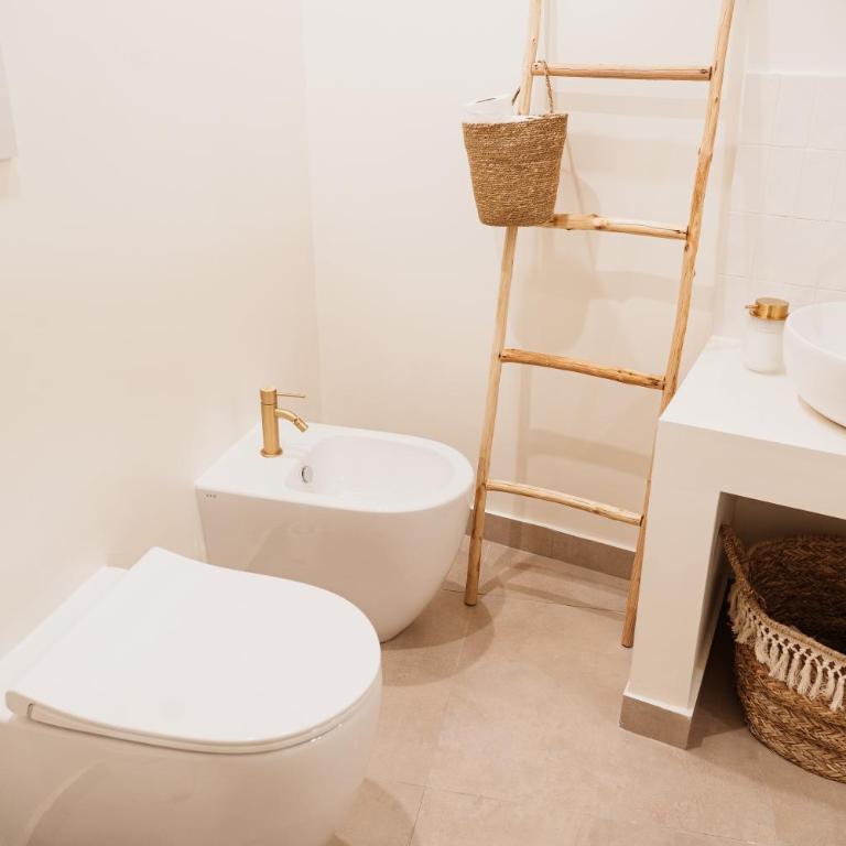OAZA Design Apartments Jacuzzi Suite or Shower City Center Catania - One-Bedroom House - 19