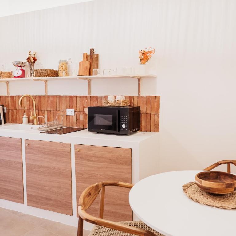 OAZA Design Apartments Jacuzzi Suite or Shower City Center Catania - One-Bedroom House - 13