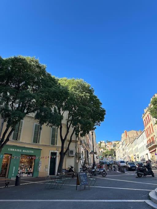 Cocon au cœur de Notre Dame - One-Bedroom Apartment - 21