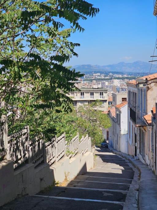 Cocon au cœur de Notre Dame - One-Bedroom Apartment - 24