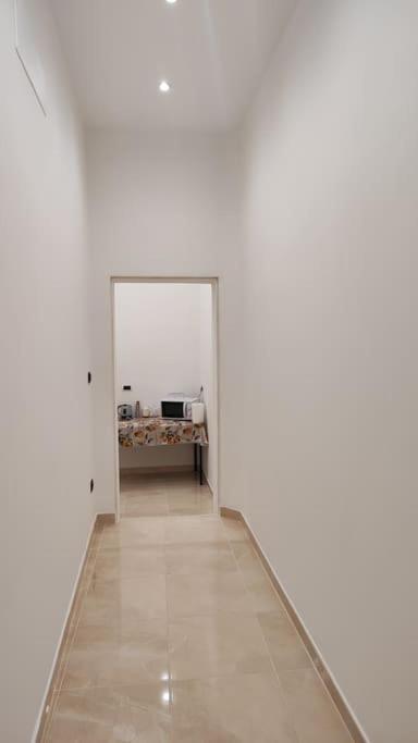 Intero Appartamento - One-Bedroom Apartment - 6
