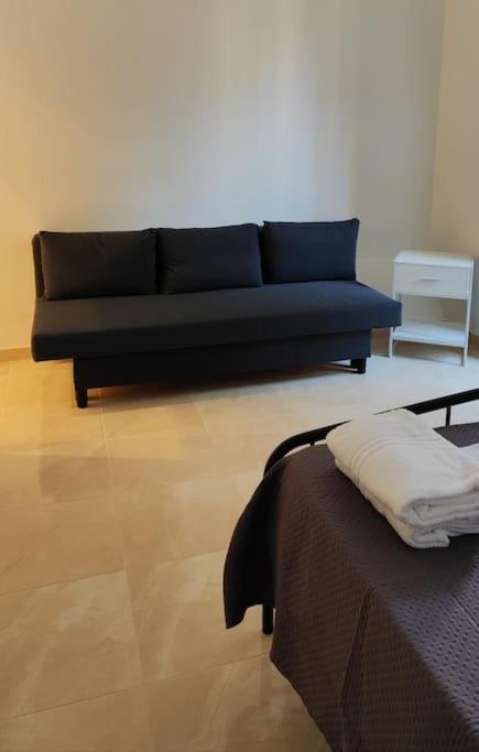 Intero Appartamento - One-Bedroom Apartment - 8