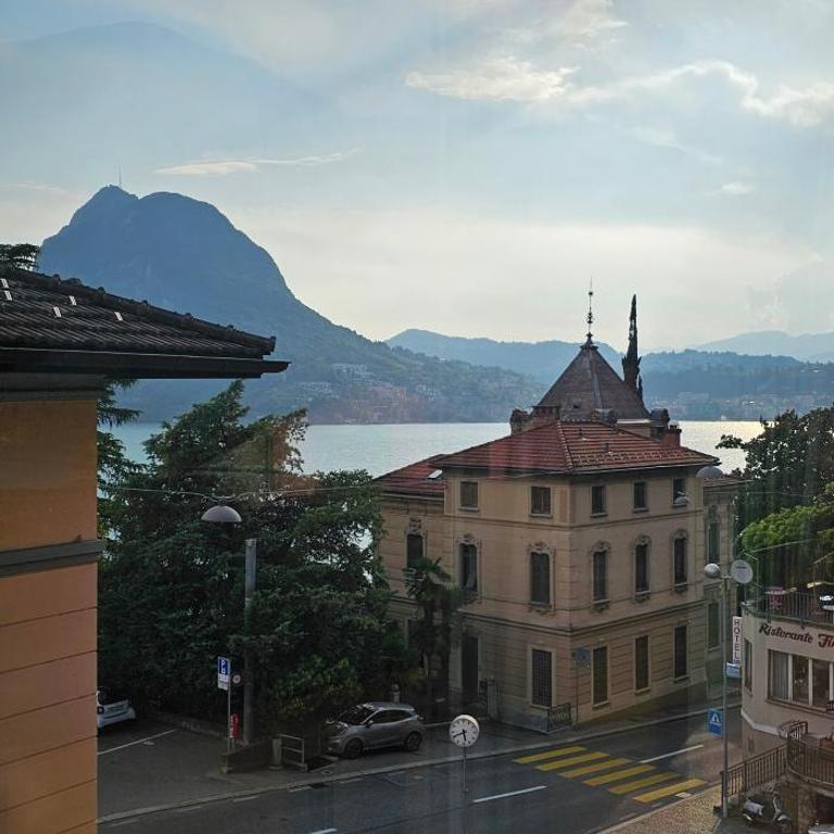 Hotel Locanda Castagnola - Camera Matrimoniale con Vista Lago - 2