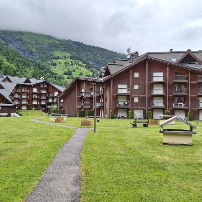 Studio cosy au pied des remontées,wifi,smart TV,parking - Appartement 1 Chambre - 11