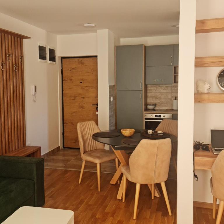Alpino - Apartman sa 1 Spavaćom Sobom - 2