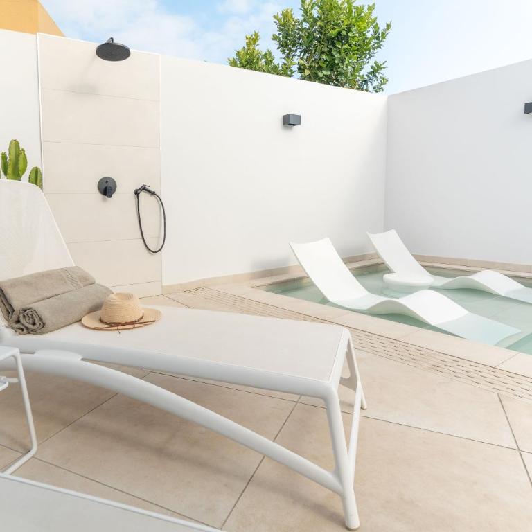 Bungalow SIENA Center Playa del Inglés - Three-Bedroom House - 4