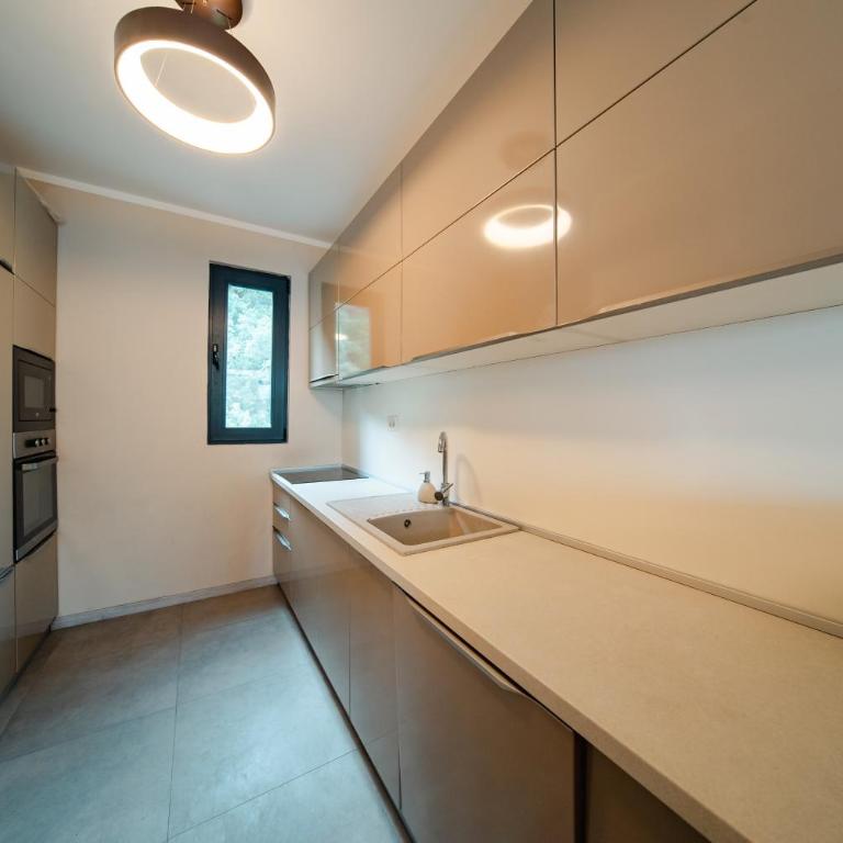 Budva Gate - Three-Bedroom Apartment - 31