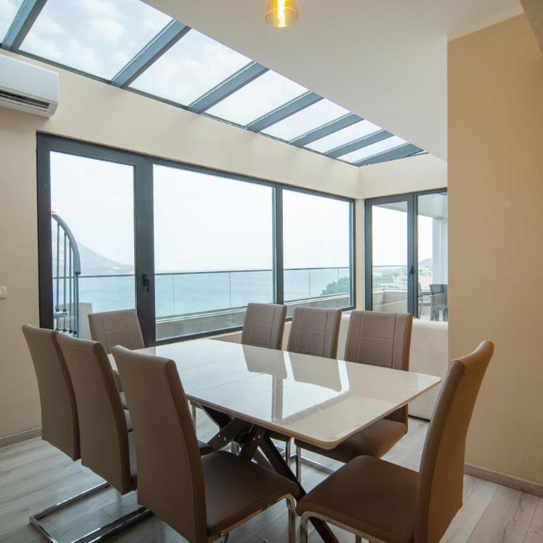 Budva Gate - Three-Bedroom Apartment - 39