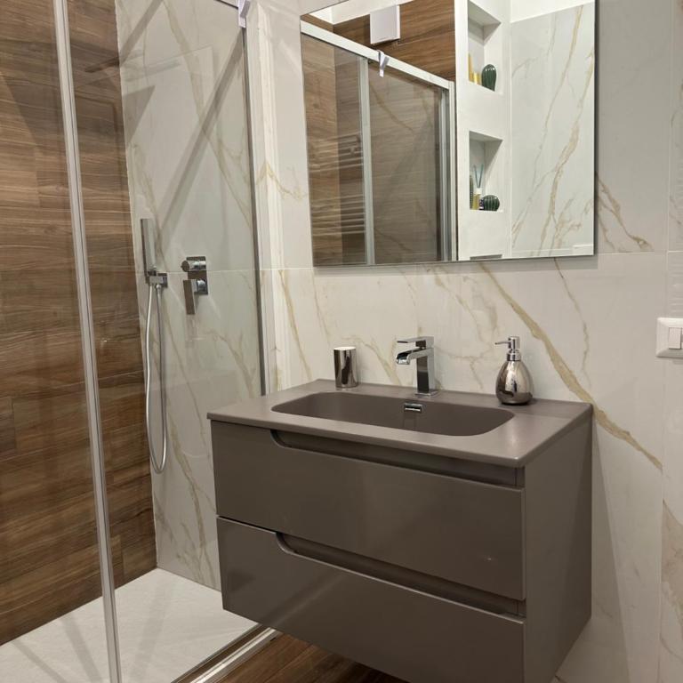 Appartamento zona Poggiofranco - One-Bedroom Apartment - 9