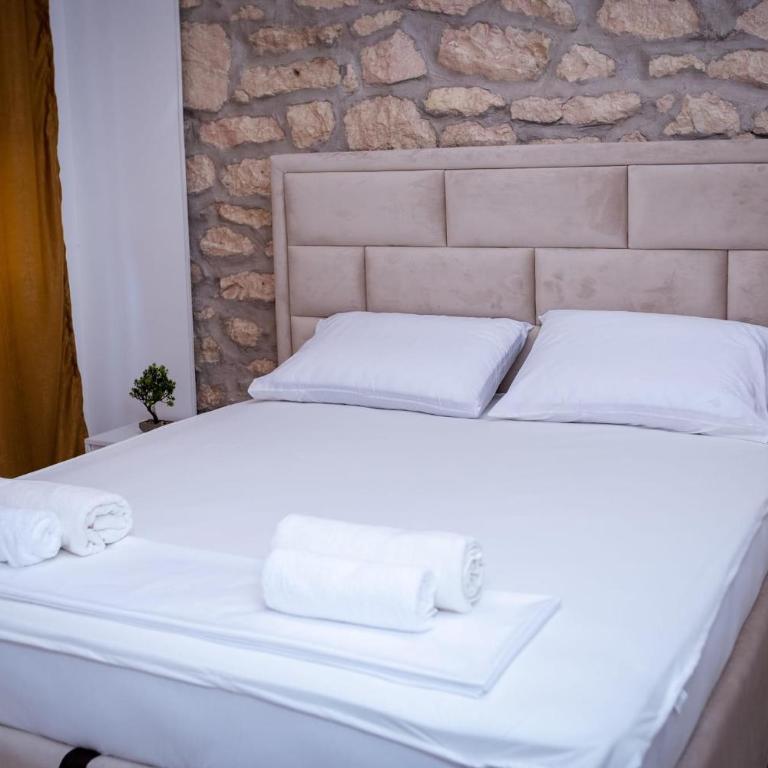 Apartment Stone Mostar - Two-Bedroom Apartment - 14