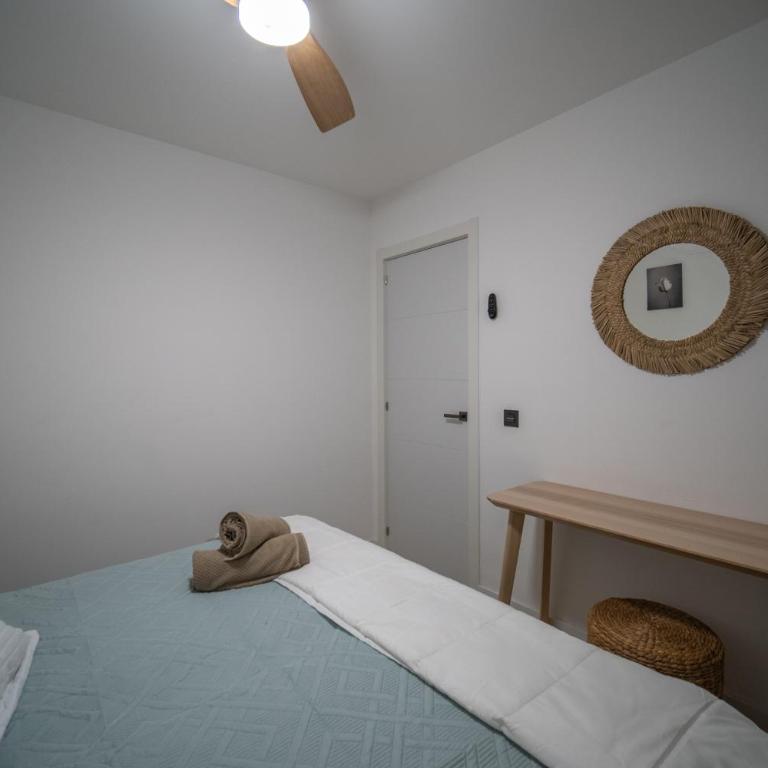 RYETE Playa Blanca - Three-Bedroom Apartment with Sea View - 13