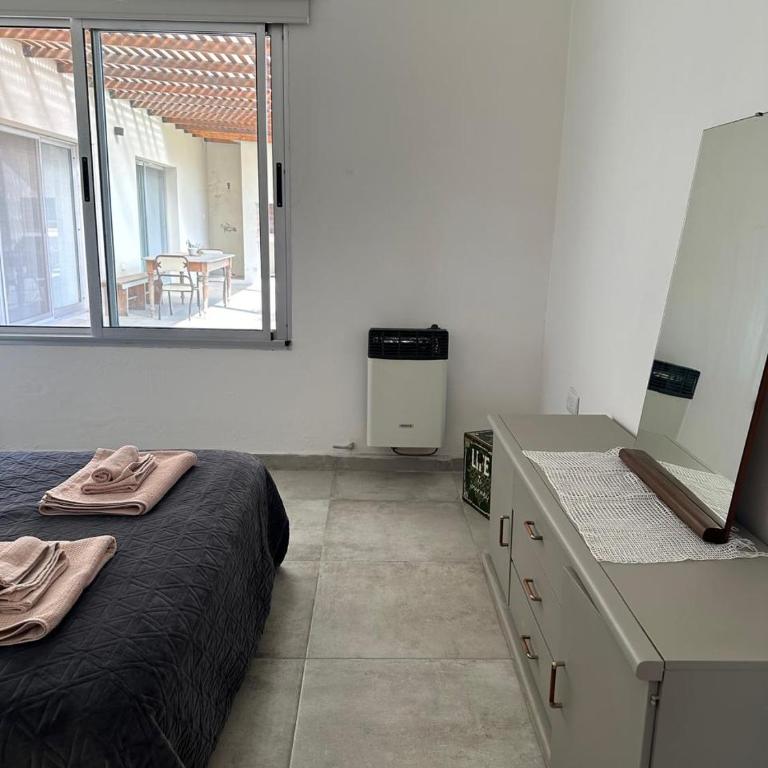 La Casa de White - One-Bedroom House - 40