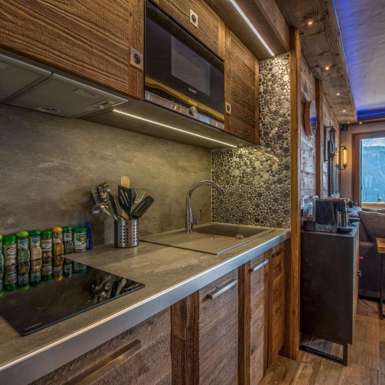 Appartement chalet 2 chambres, centre Courchevel 1850, ski à 150m, WIFI - FR-1-631-213 - Apartamento - 3