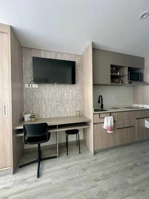 Nuevo y cómodo Apartaestudio en Corferias - Apartamento de 1 dormitorio - 5