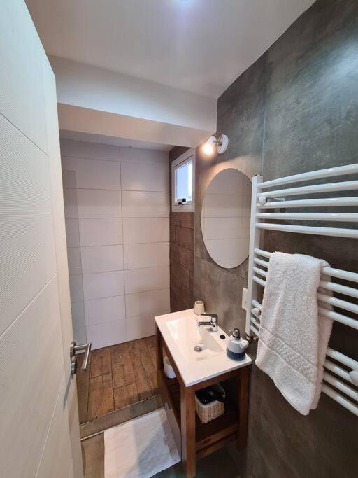 Monoambiente con vista al lago - One-Bedroom Apartment - 6