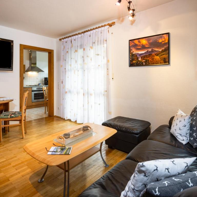 Ferienwohnung Wandertraum - Apartment - 2