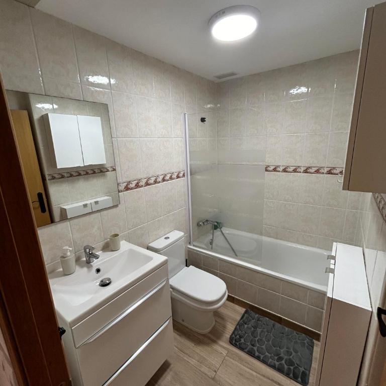 Casa adosada en Vilafortuny, Cambrils - Casa de 3 dormitorios - 3