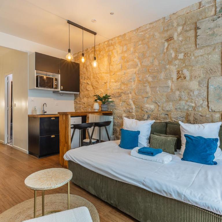 Île SAINT LOUIS, NOTRE DAME, suite 1 chambre 2 à 4p - One-Bedroom Apartment - 9