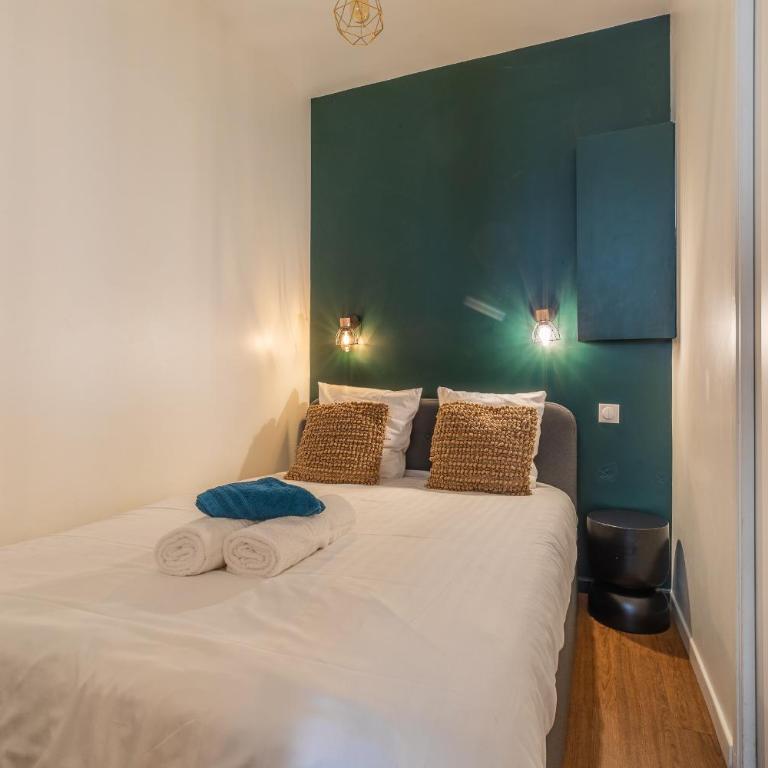 Île SAINT LOUIS, NOTRE DAME, suite 1 chambre 2 à 4p - One-Bedroom Apartment - 6
