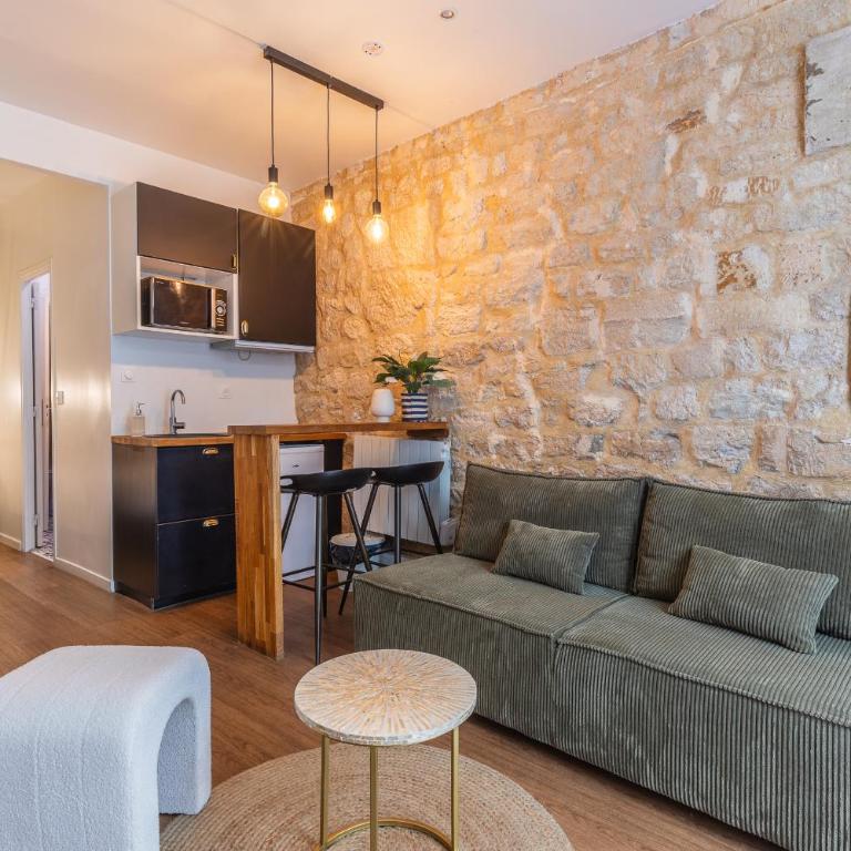 Île SAINT LOUIS, NOTRE DAME, suite 1 chambre 2 à 4p - One-Bedroom Apartment - 2