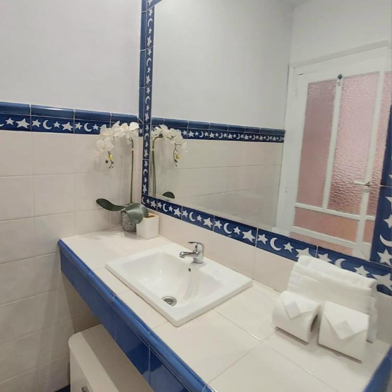 Acogedor apartamento en Zaragoza - Two-Bedroom Apartment - 26