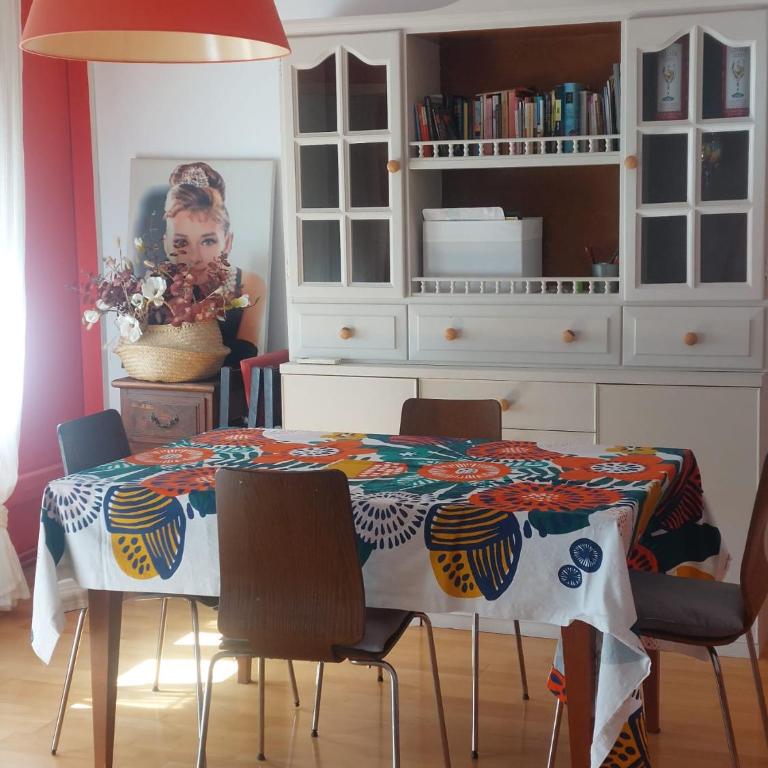 Acogedor apartamento en Zaragoza - Two-Bedroom Apartment - 12
