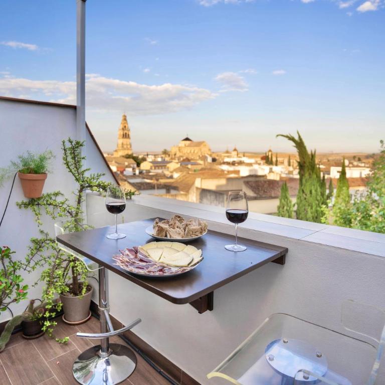 Ático La Muralla con terraza privada - Two-Bedroom Apartment - 1