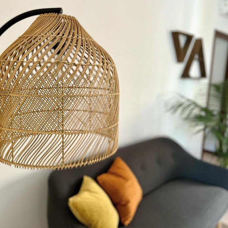 Bee Home in Verona - Appartamento con 2 Camere da Letto - 7
