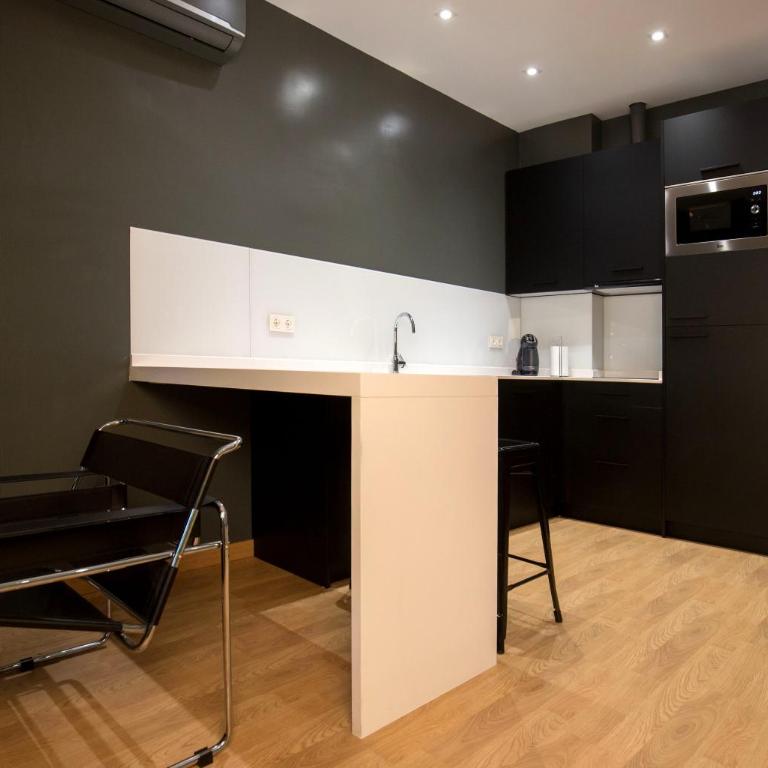 Apartamentos Ele San Justo Plaza - Superior Loft - 9