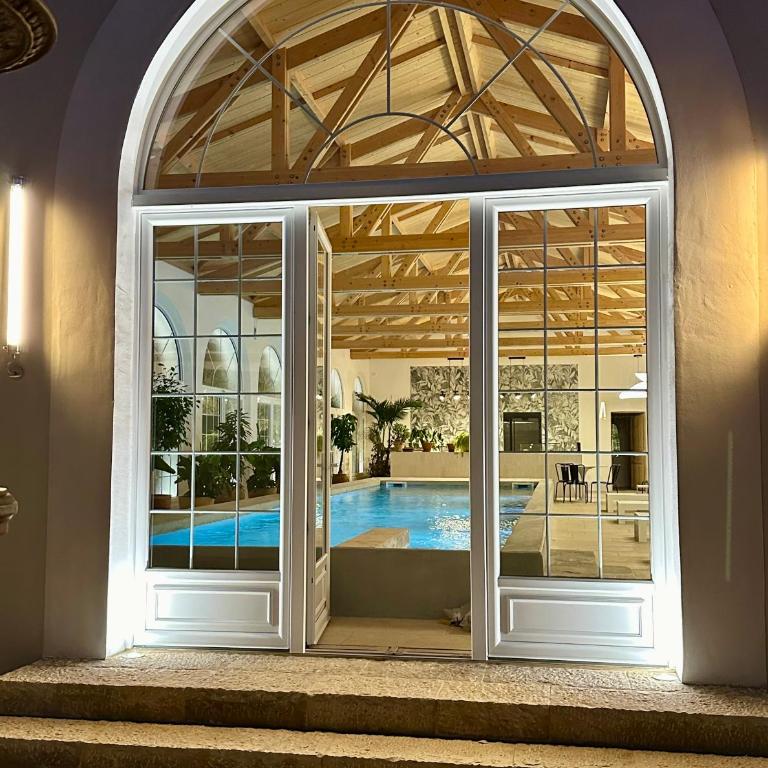 Secret d'Uzès - Place aux Herbes - Piscine chauffée et Jacuzzi - Appartement 2 Chambres avec Terrasse - 37