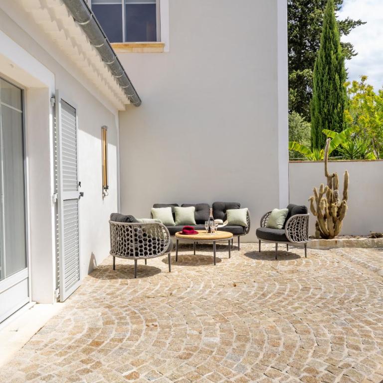 Secret d'Uzès - Place aux Herbes - Piscine chauffée et Jacuzzi - Appartement 2 Chambres avec Terrasse - 22