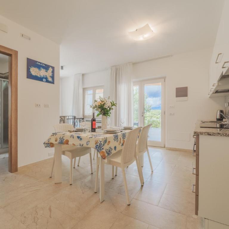 Villa Mia - Appartamento Deluxe con 2 Camere da Letto - 6