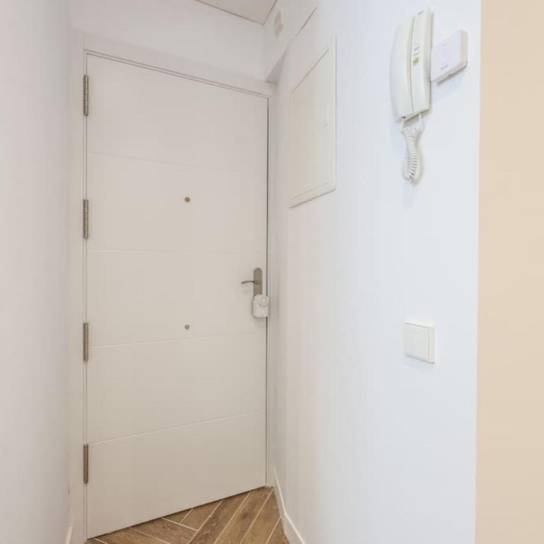 Urban Quiet in Madrid - Ideal for Couples - One-Bedroom Apartment - 3