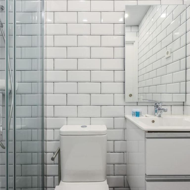 Urban Quiet in Madrid - Ideal for Couples - One-Bedroom Apartment - 4