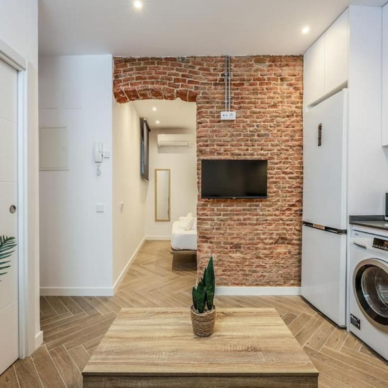 Urban Quiet in Madrid - Ideal for Couples - One-Bedroom Apartment - 7