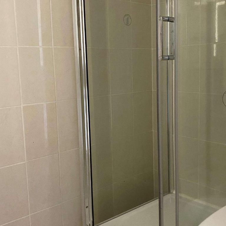Appartement T1 avec balcon, climatisation et parking à Balaruc-les-Bains - FR-1-553-267 - Apartment - 9