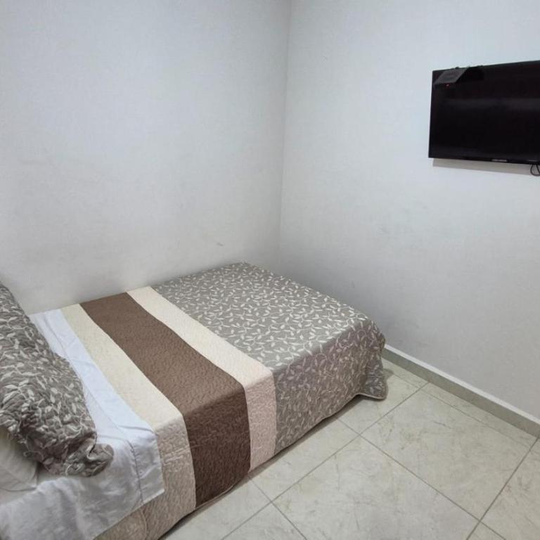Cómodo apartamento cerca al Parque del Café - Three-Bedroom Apartment - 18