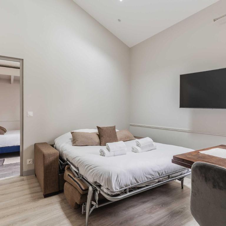 House for 18 people with cinema Place Morny - Apartment - 16