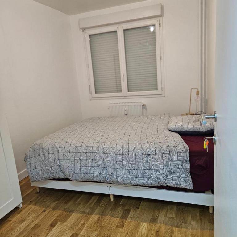 Appartement refait à neuf I chambre #2 sur 4 - One-Bedroom Apartment - 2