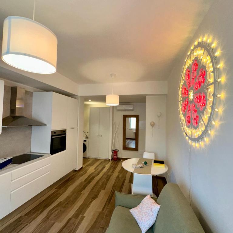 Rainbow Luxury Home Bari - Appartamento con 1 Camera da Letto - 16