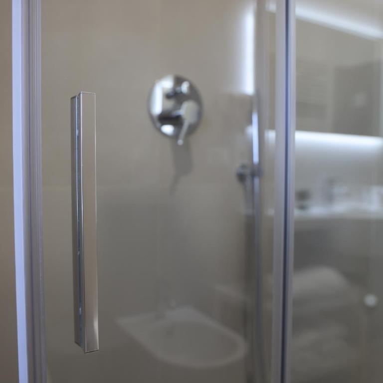 Ruffini Rooms - Large Double Room - 16