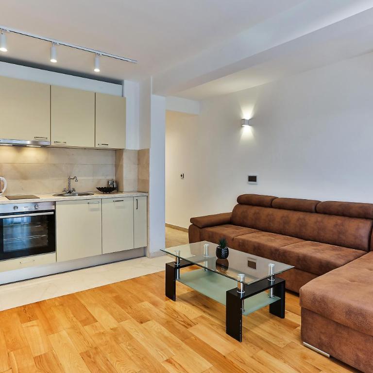 Luxury Apartments Przno - Apartman sa 2 Spavaće Sobe, Balkonom i Pogledom na More - 10