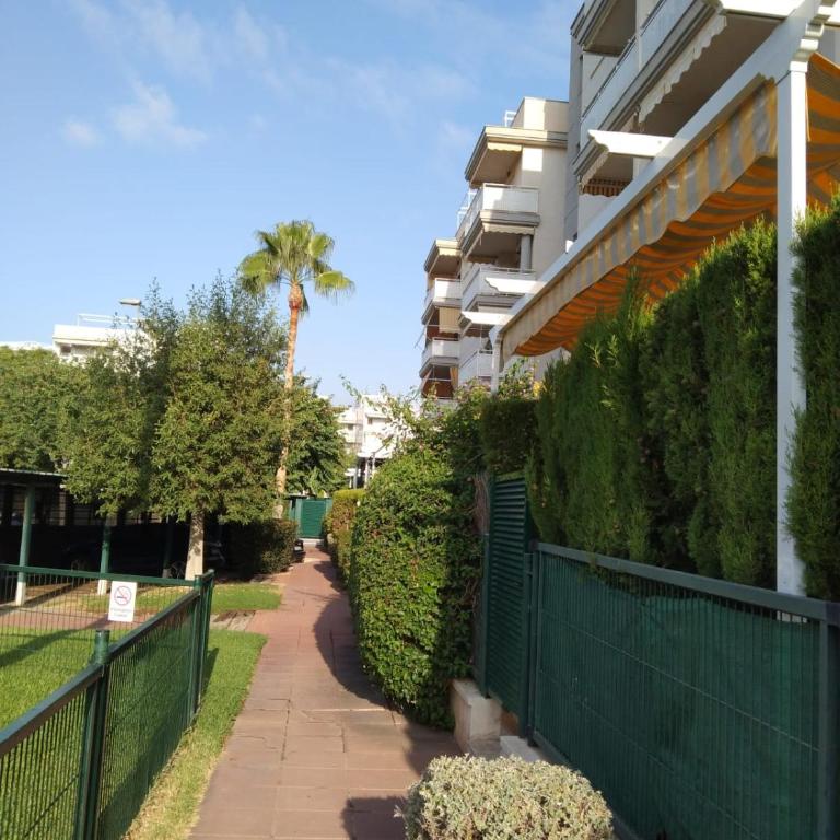 APARTAMENTO PLANTA BAJA CANET DE BERENGUER - Apartamento de 2 dormitorios - 28
