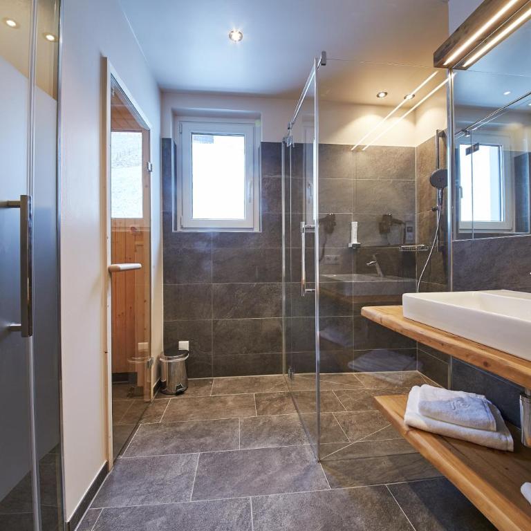 Appartements Liebe Heimat - Apartment mit 1 Schlafzimmer und Balkon - 2